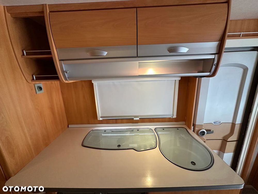Wilk 550 S4 z przedsionkiem Isabella i łóżkami piętrowymi. ! RATY ! - 19