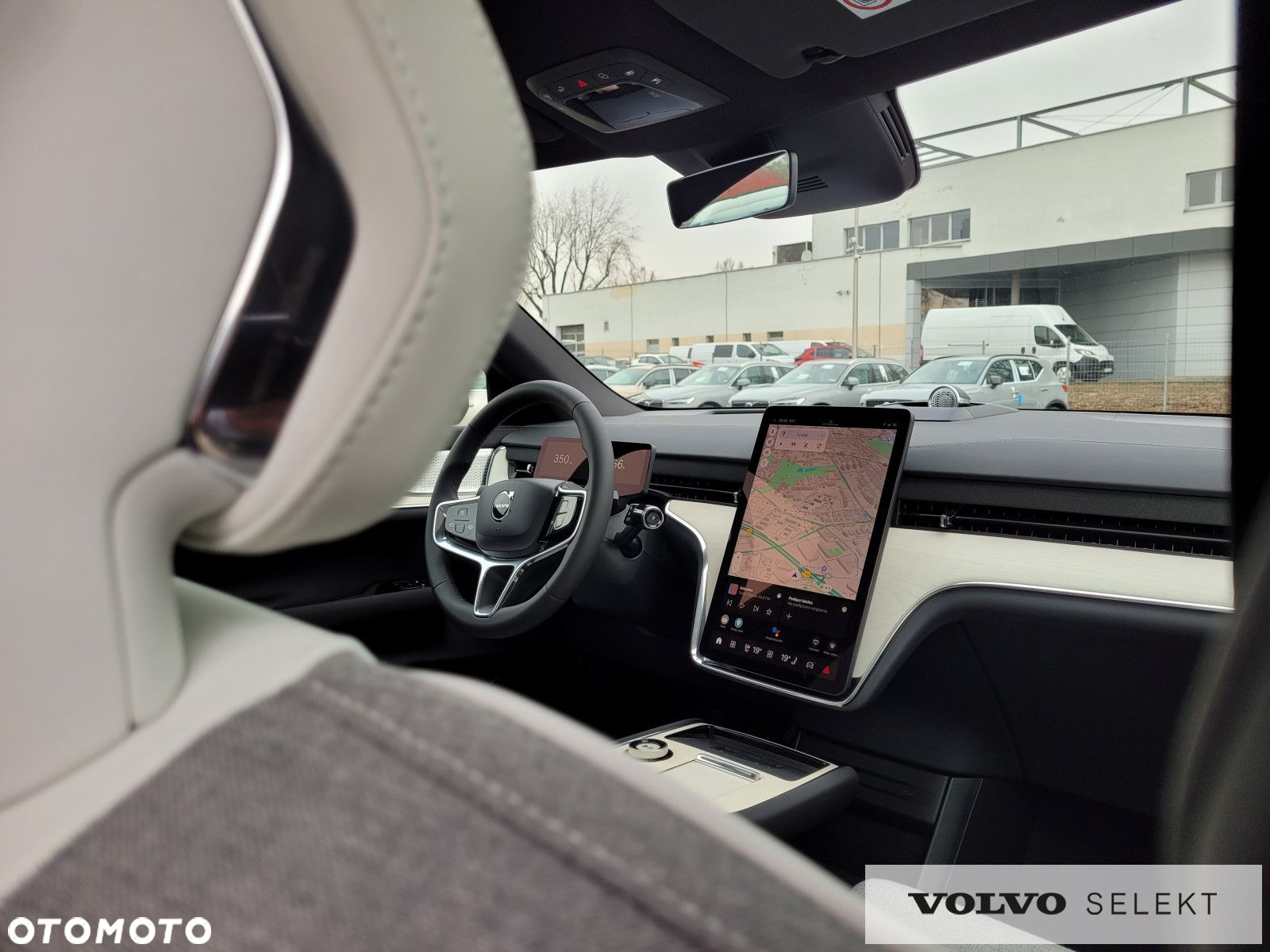 Volvo EX90 - 38
