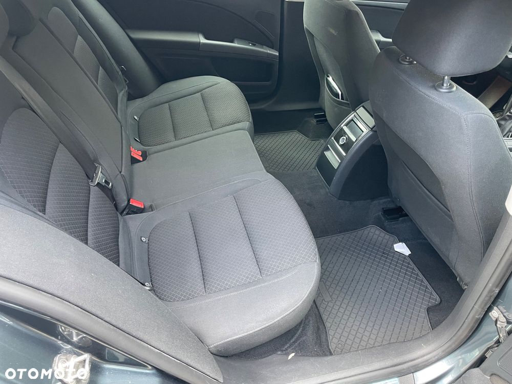 Skoda Superb 2.0 TDI 4x4 Ambition - 21