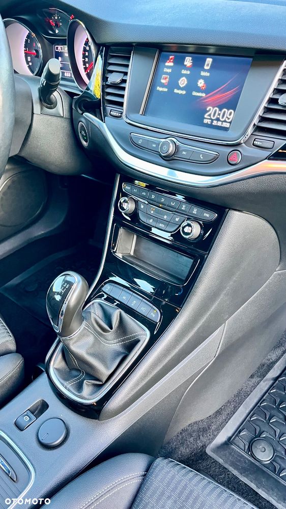 Opel Astra - 34