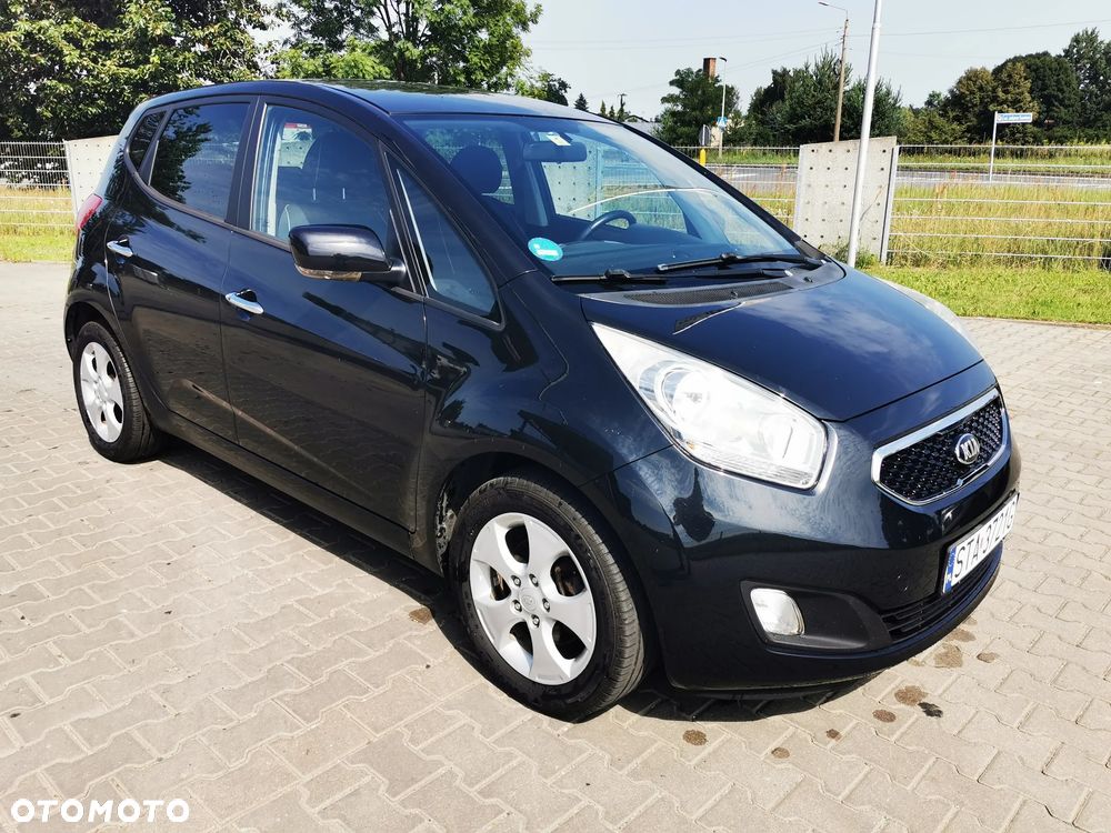 Kia Venga 1.6 CRDi 128 Business Line - 1