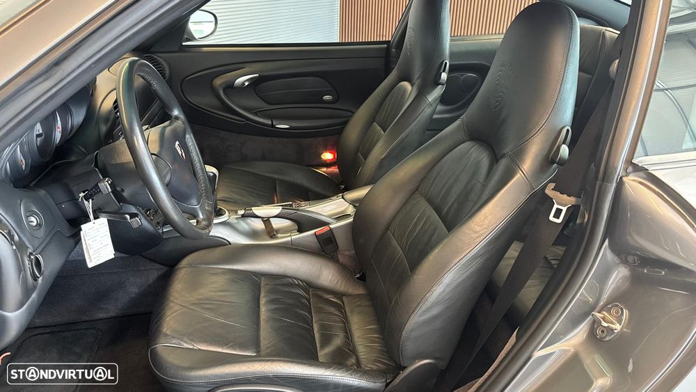 Porsche 911 (996) Carrera 4S - 15