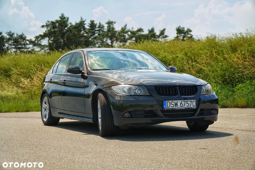 BMW Seria 3 325i - 2