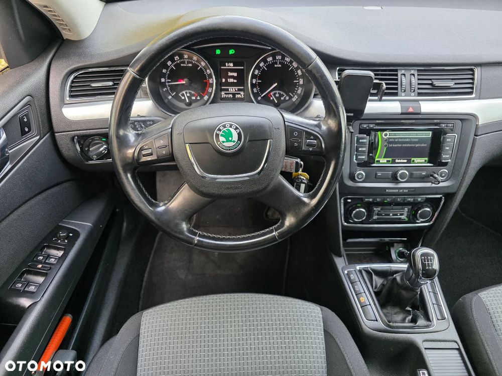 Skoda Superb Combi 1.6 TDI Green tec Ambition - 34