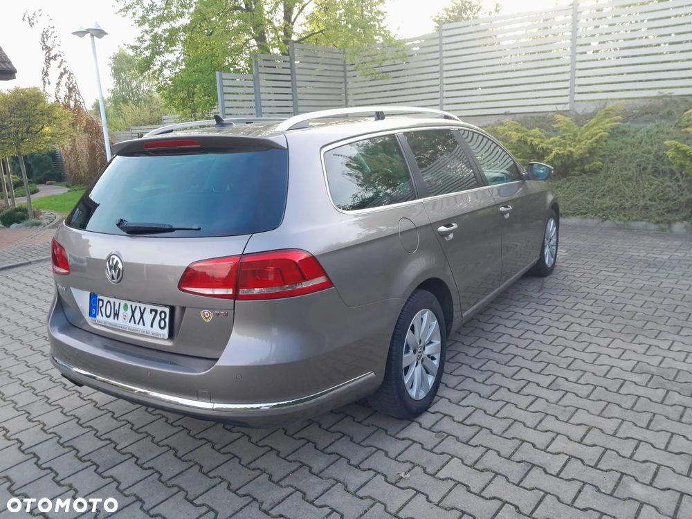 Volkswagen Passat 1.8 TSI Comfortline - 4