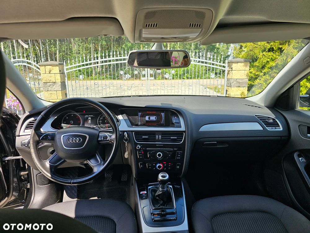 Audi A4 Avant 2.0 TDI - 8