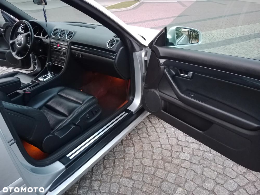 Audi A4 Cabrio - 8