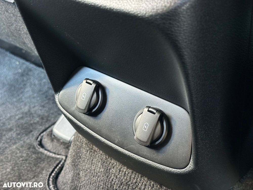 Hyundai Santa Fe - 20