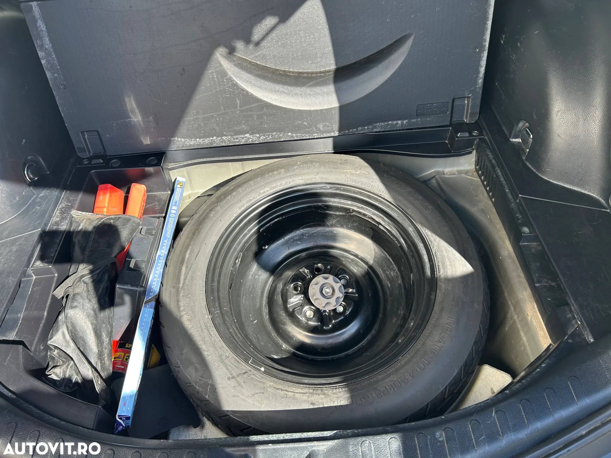 Toyota RAV4 - 23