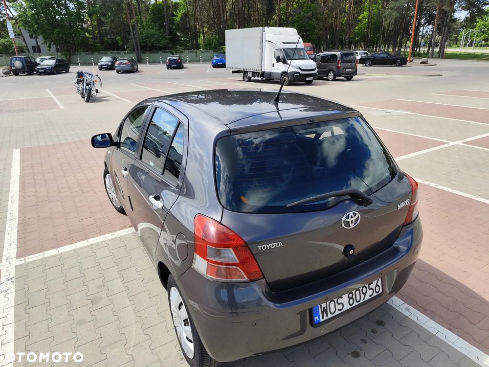 Toyota Yaris 1.4 D-4D Life - 13