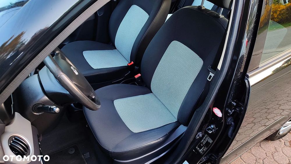 Hyundai i10 1.1 expression - 24