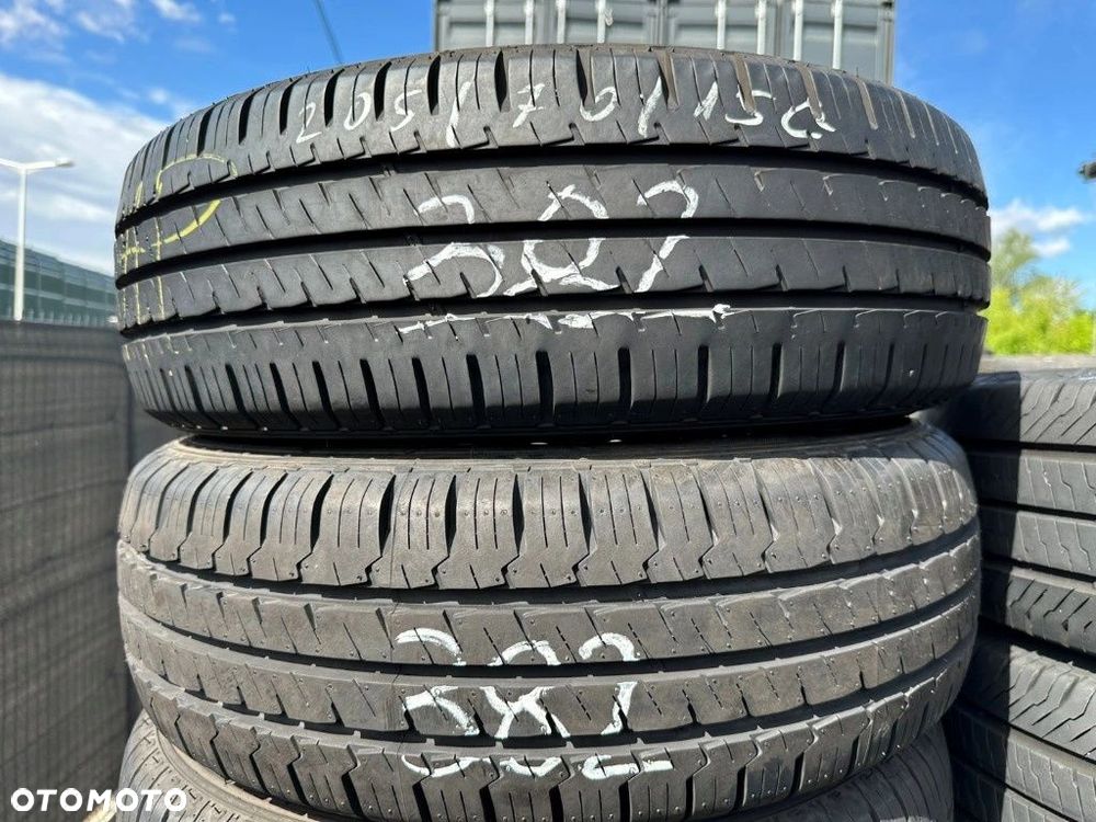 205/70/15C Hankook Vantra LT_7,2mm_2szt_(382) - 2