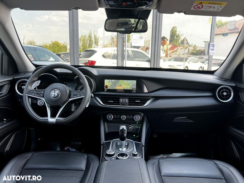 Alfa Romeo Stelvio - 7