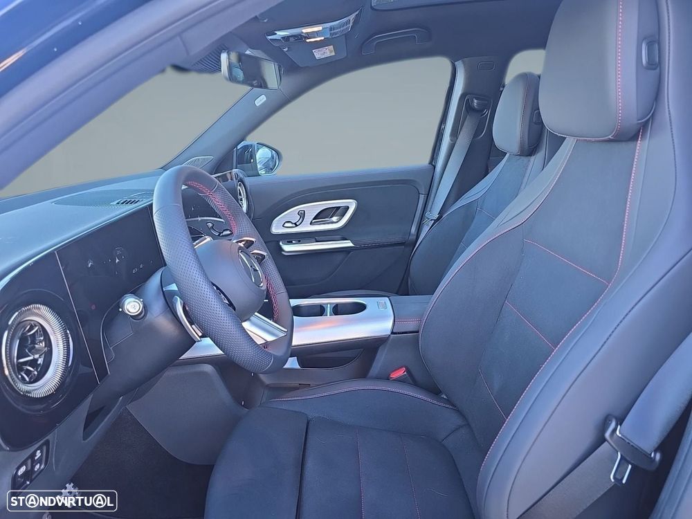Mercedes-Benz GLB 200 Standard - 14