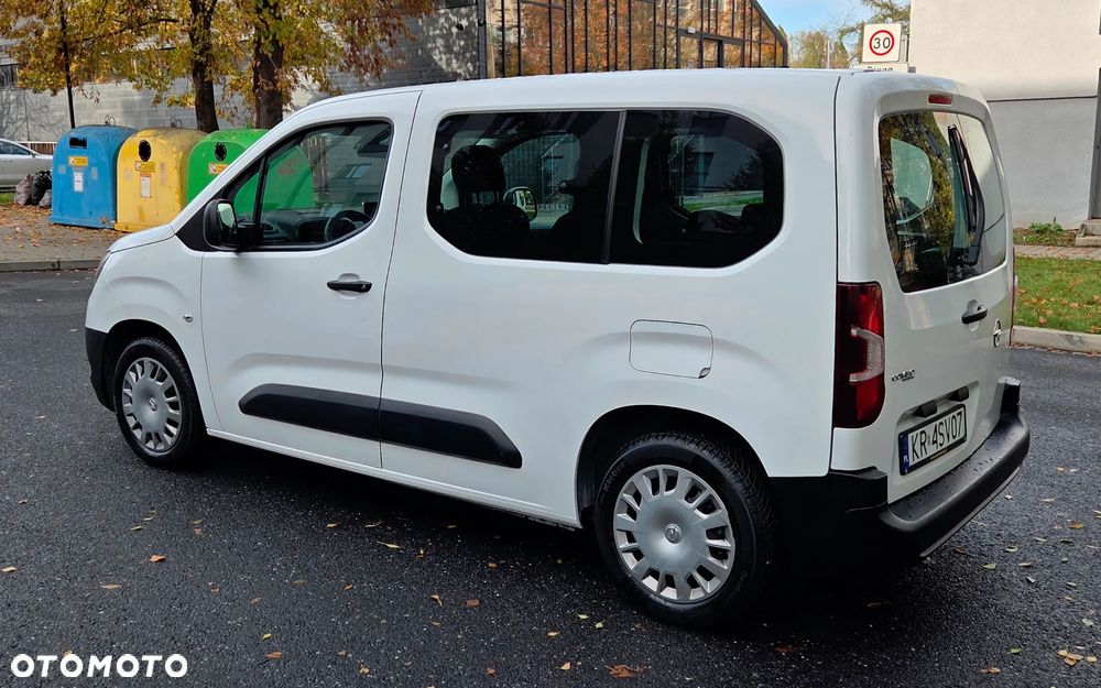 Opel Combo Life 1.2 Turbo Enjoy S&S - 4