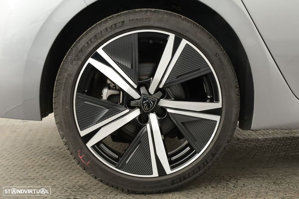 Peugeot 308 1.2 PureTech GT EAT8 - 5