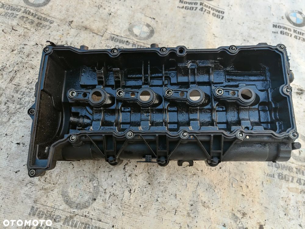 BMW F10 F20 F30 F15 2.0d N47 Pokrywa zaworów 8570828 - 4