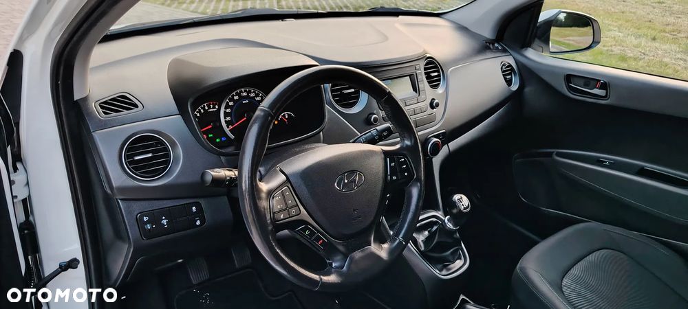 Hyundai i10 1.0 Premium - 12