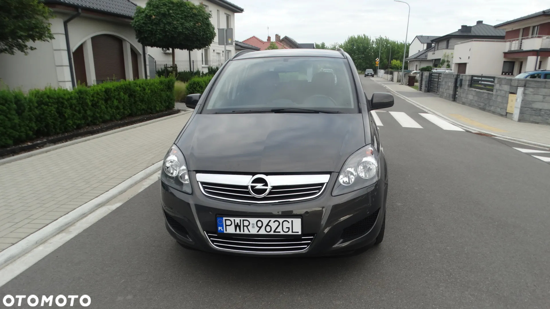 Opel Zafira 1.8 Edition Plus - 2