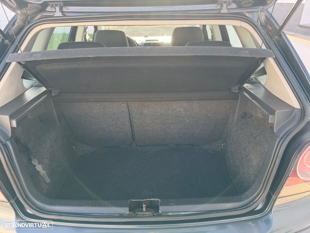 VW Polo 1.2 Live - 11