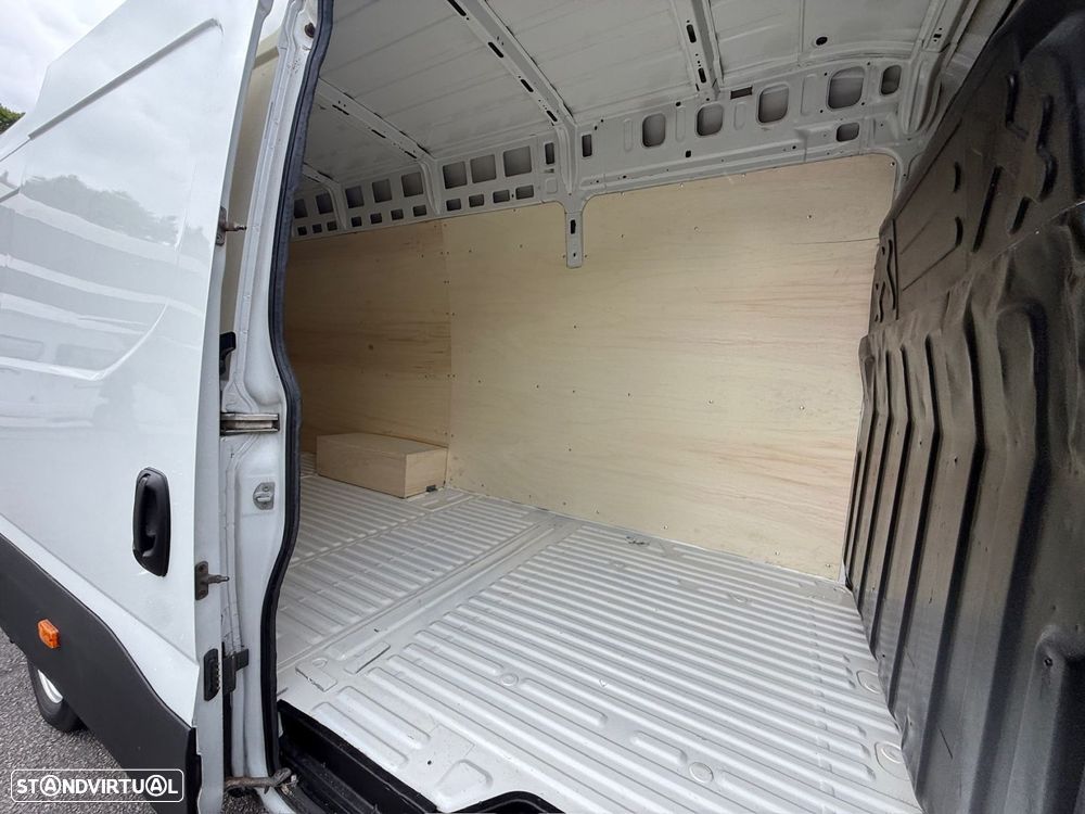 Iveco Daily 2.3 35S14D 4100 - 13