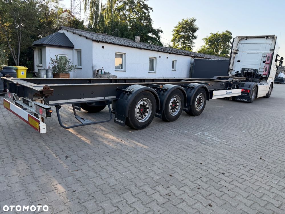 Krone SD 40"-45" / 4100 kg / lekka / sprowadzona / oś podnoszona / Podkontenerowa / pod kontenerowa - 1