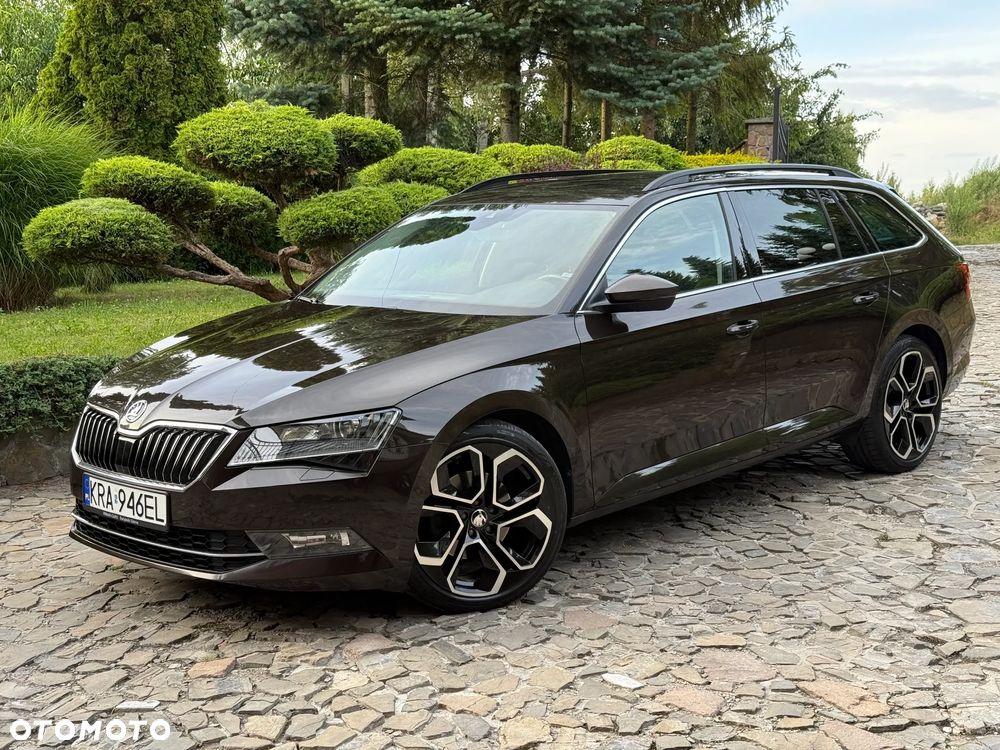 Skoda Superb 2.0 TDI 4x4 DSG Premium Edition - 10
