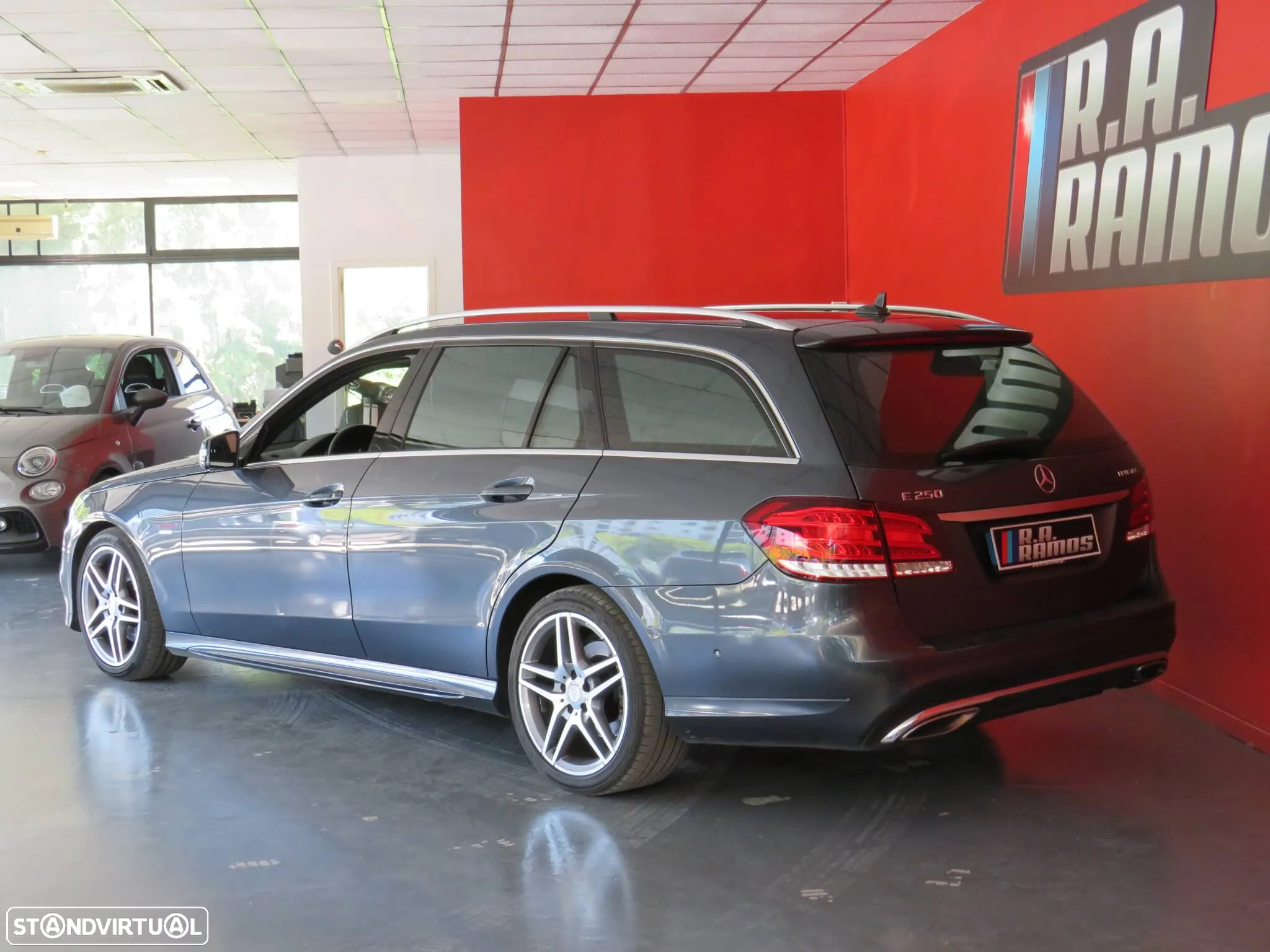 Mercedes-Benz E 250 BlueTEC Avantgarde Auto. - 8
