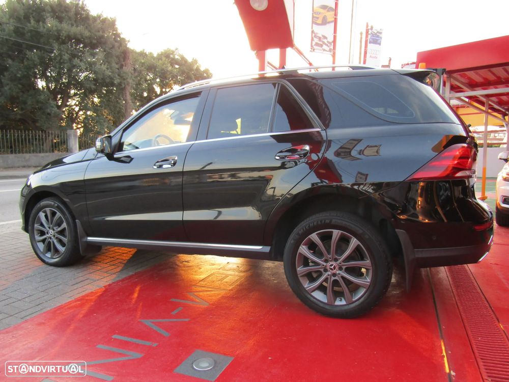 Mercedes-Benz GLE 250 d 4-Matic - 22