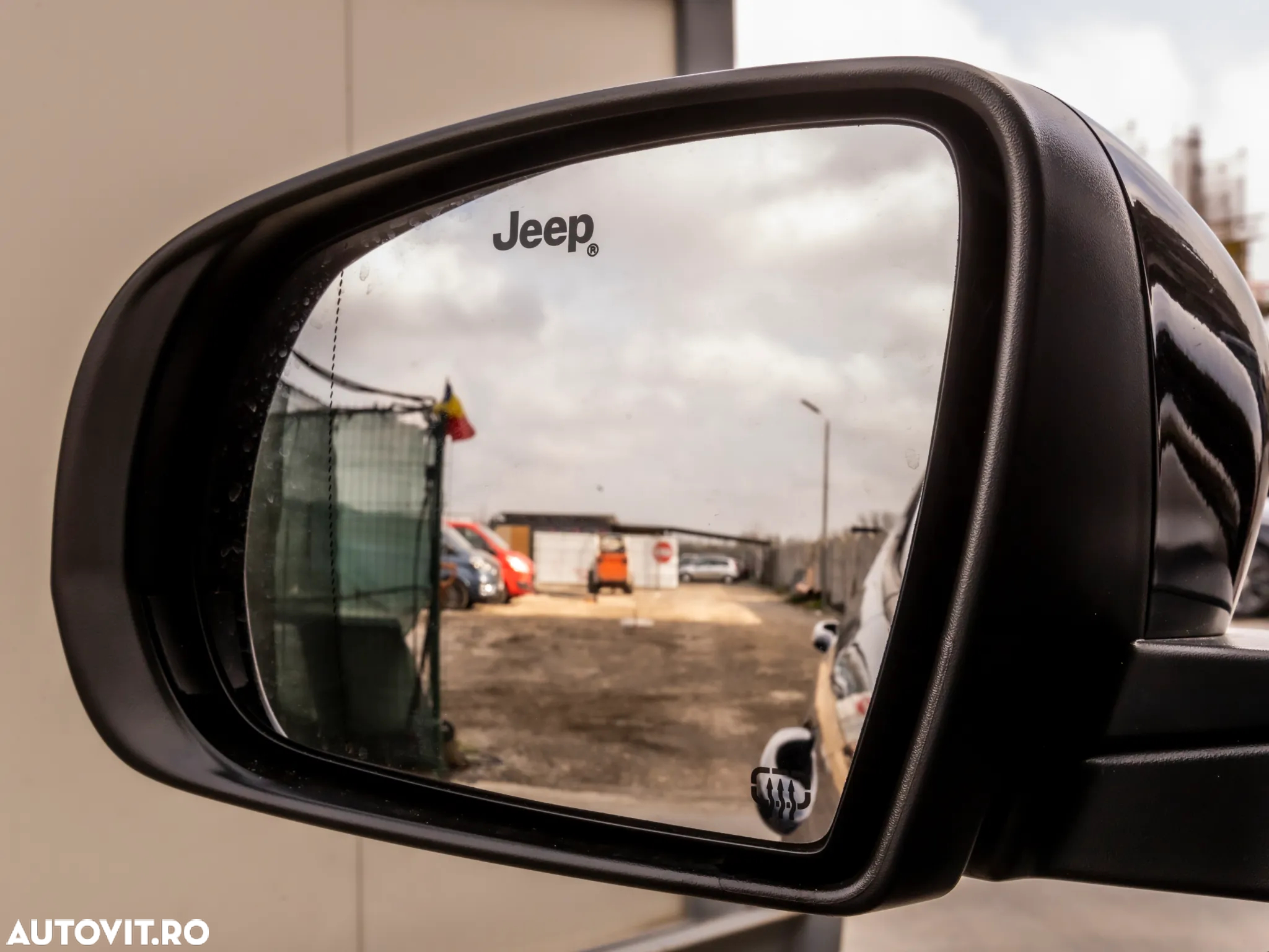 Jeep Compass 1.3 T-GDI 4xe PLUG-IN HYBRID Automatik S - 38