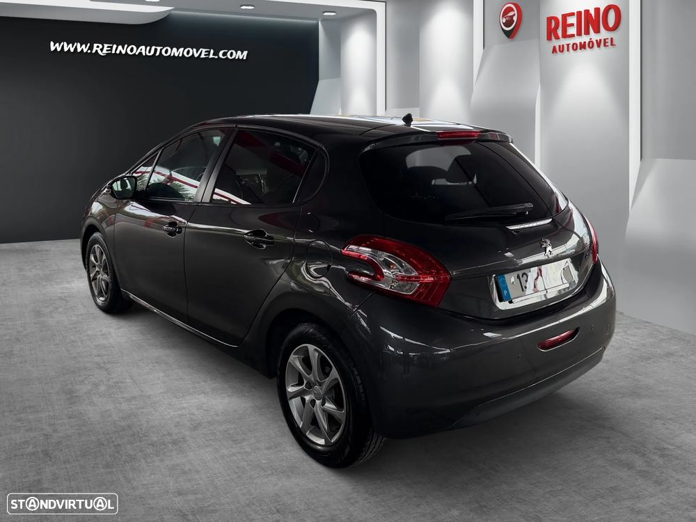 Peugeot 208 1.4 HDi Access - 4