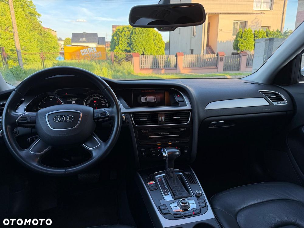 Audi A4 Avant - 13