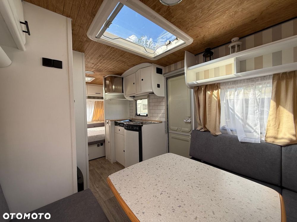 Dethleffs NEW LINE 460 DB/T - 9