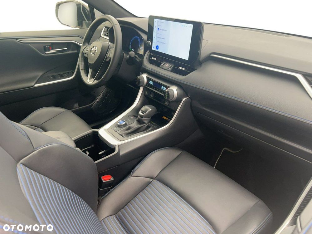 Toyota RAV4 - 14