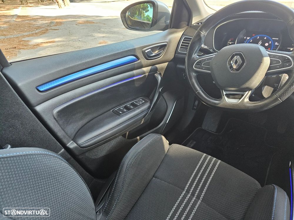 Renault Mégane 1.2 TCE GT Line EDC - 14