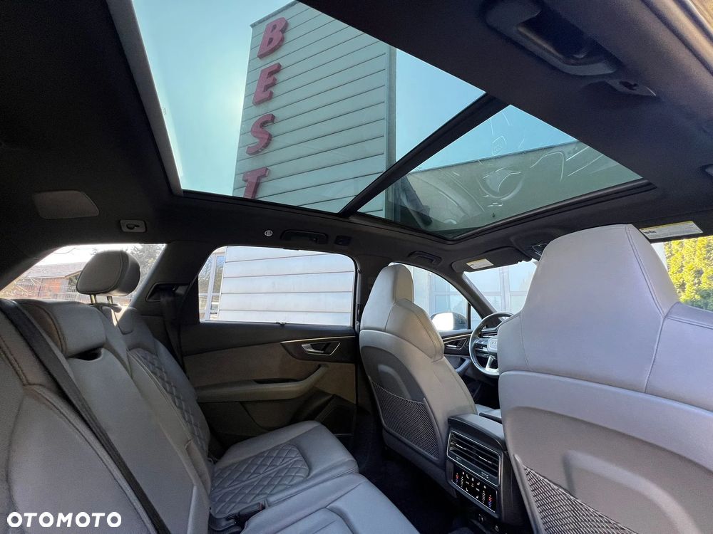Audi SQ7 SUV TFSI tiptronic - 22
