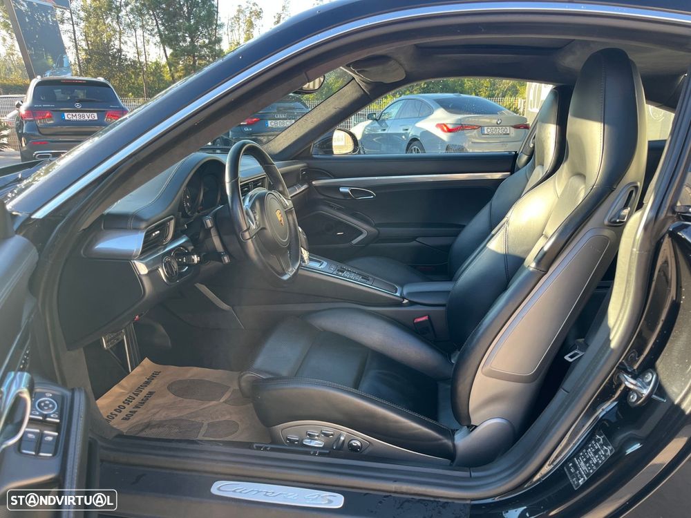 Porsche 911 (991) Carrera 4 S PDK - 15