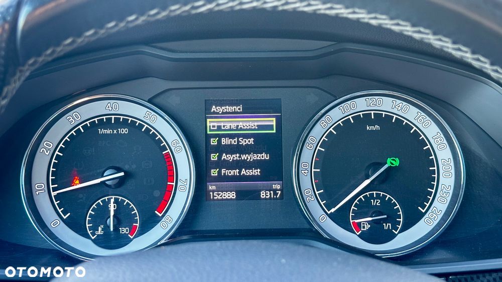 Skoda Superb 2.0 TSI DSG SportLine - 34