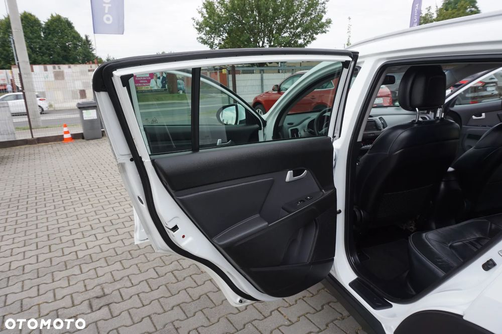 Kia Sportage 1.6 GDI Business Line L 2WD - 23