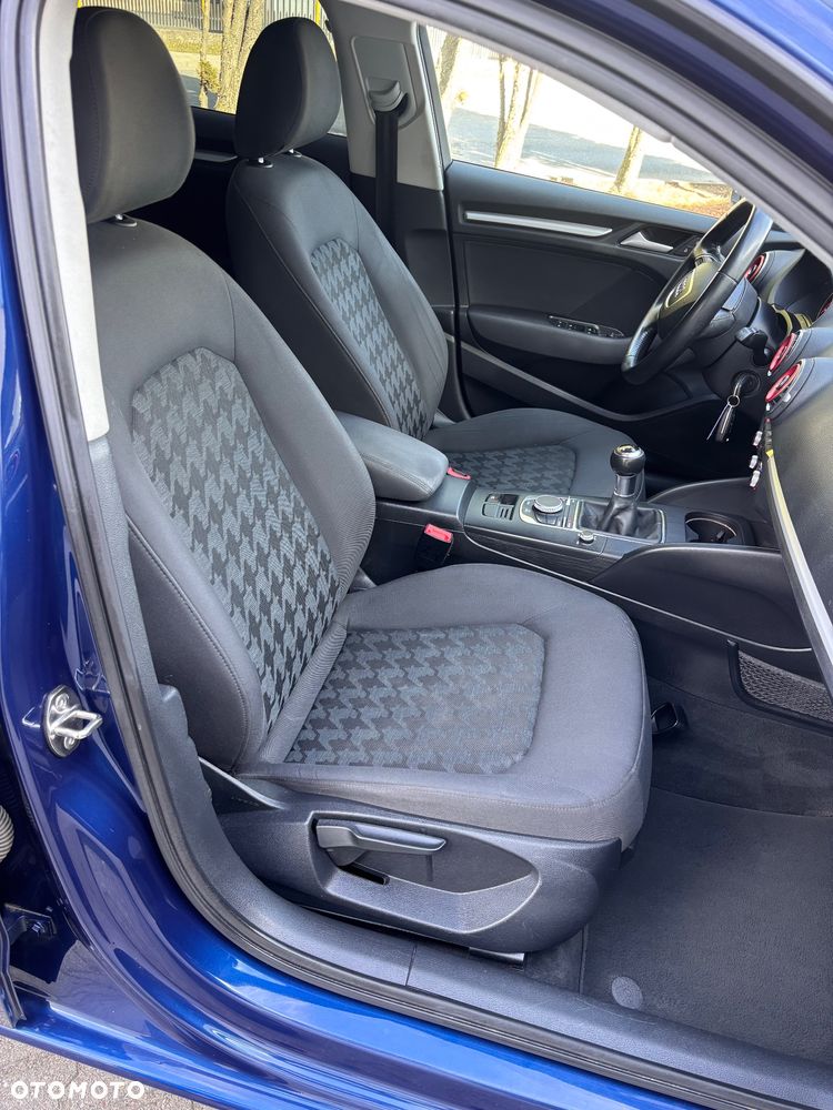 Audi A3 Sportback 2.0 TDI sport - 8