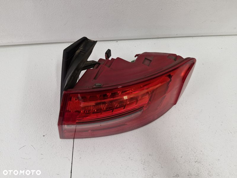 AUDI A4 B8 SEDAN LIFT LAMPA PRAWY TYŁ PRAWA TYLNA LED W BŁOTNIK 8K5945096AC - 2