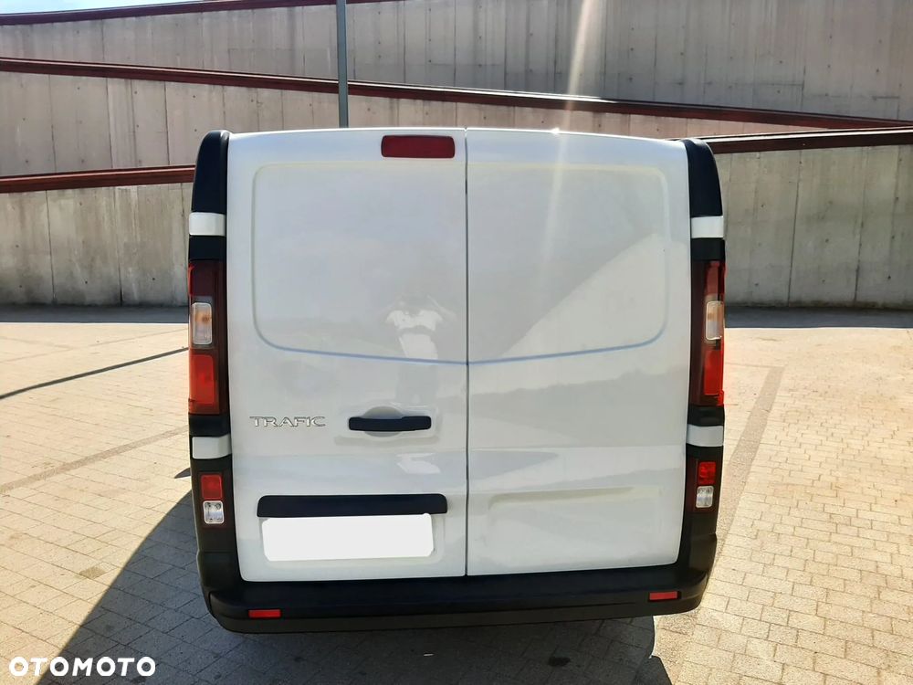 Renault TRAFIC L1H1 - 11