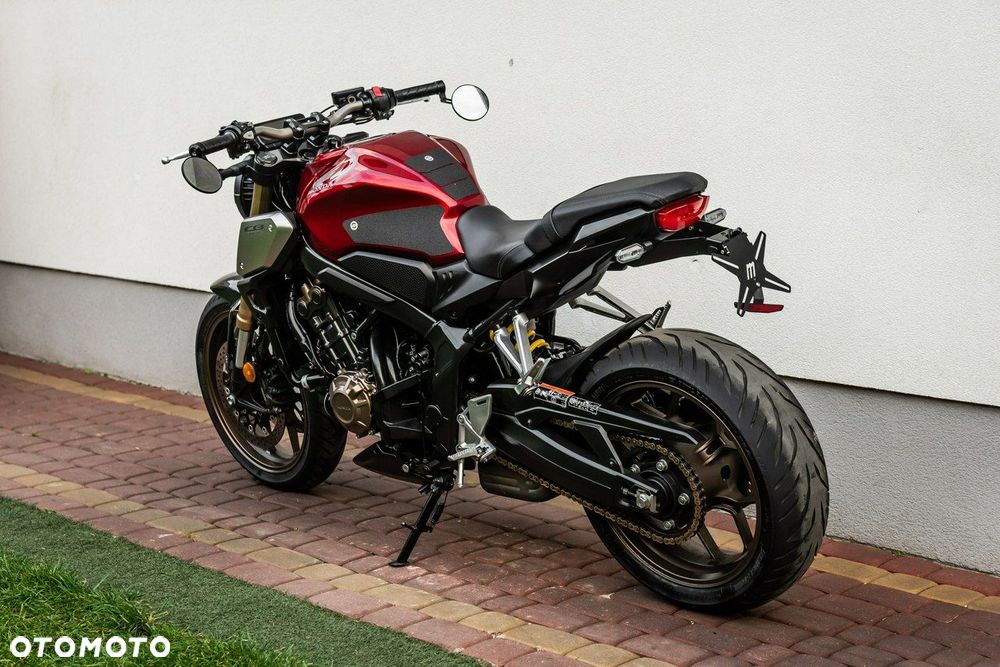 Honda CB - 4