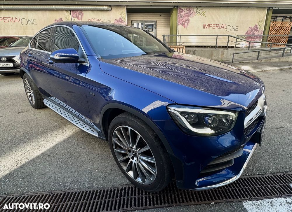 Mercedes-Benz GLC Coupe 300 e 4Matic 9G-TRONIC AMG Line Plus - 3