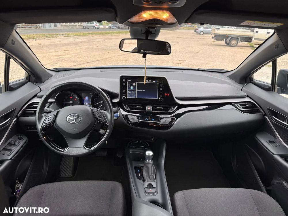 Toyota C-HR 1.8 HSD 122 CP 4x2 CVT Cult - 10