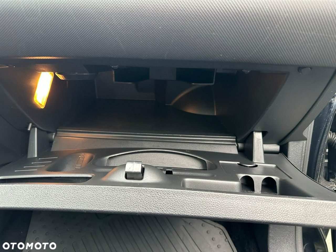 Peugeot 308 - 21