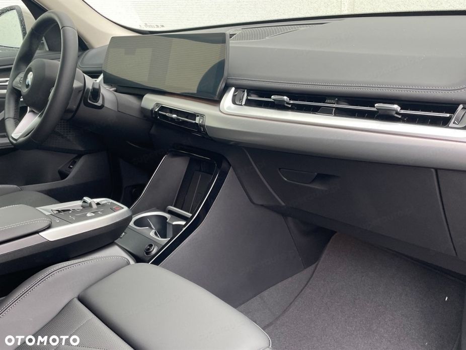 BMW X1 sDrive20i mHEV xLine - 12