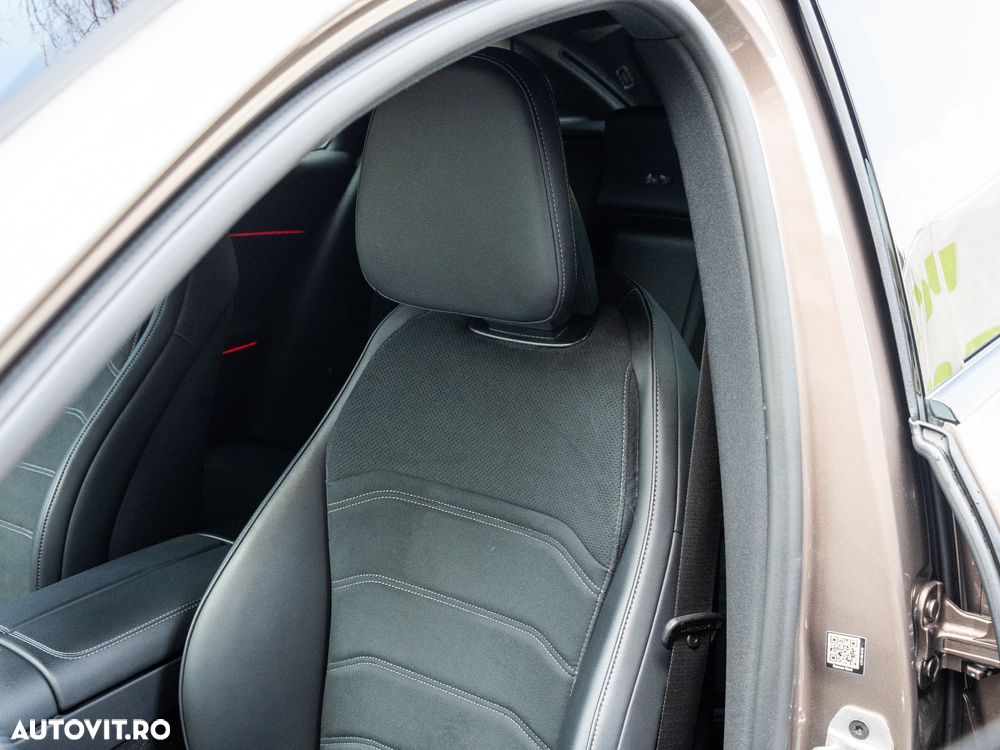 Mercedes-Benz E - 33