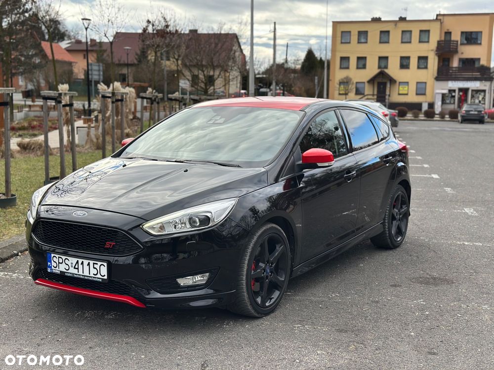 Ford Focus 1.5 EcoBoost STart-Stopp-System ST-LINE - 24