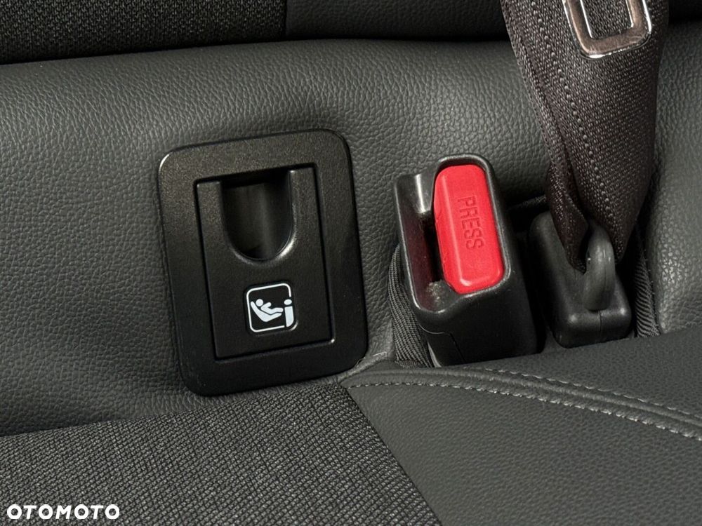 Toyota Corolla 1.8 Hybrid Style - 25